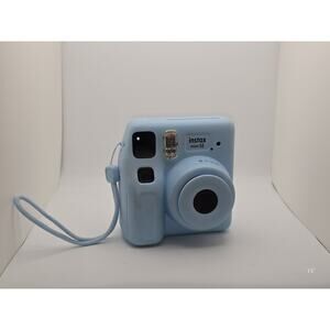 Fujifilm Instax Mini SE Instant Film Camera – Sky Blue – Great Condition + Case